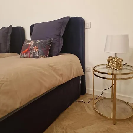 Laetitia Bastia (Corsica)